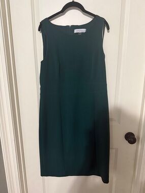 Kasper Forest Green Sleeveless Midi Sheath Dress